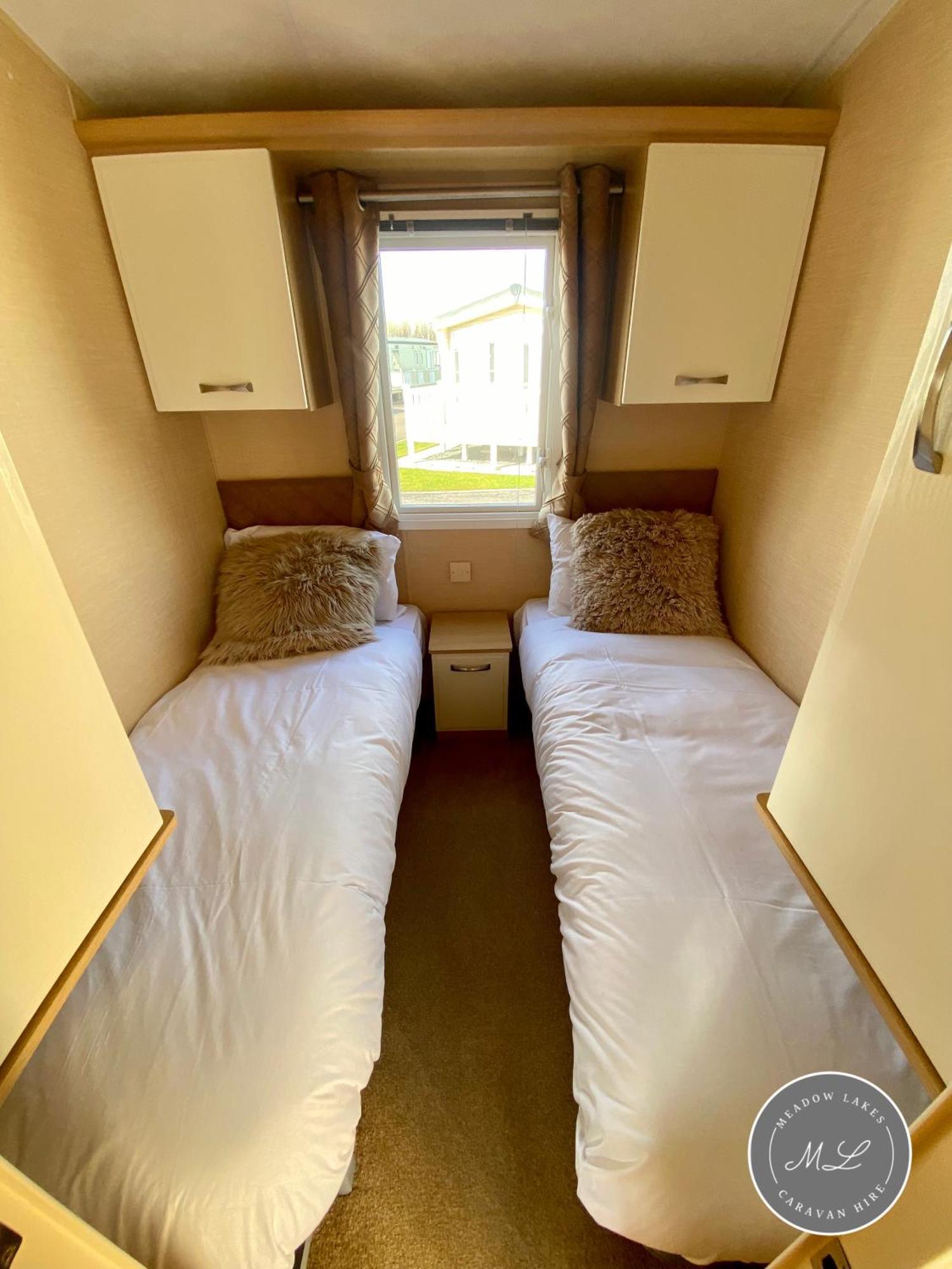 Palm Grove 132 - Pet Friendly, Wifi, Central Heating, Close To Shops And Beach - Meadow Lakes Caravan & Lodge Hire Chapel Saint Leonards Eksteriør billede
